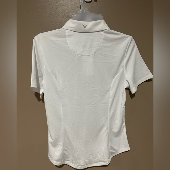 Women’s Vneck golf T-shirt. White and white size: sm, med, l,XL. BNWT. Callaway - Picture 2 of 6